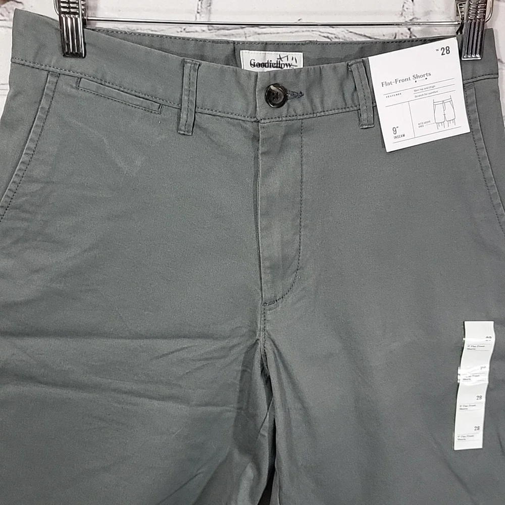 Goodfellow Shorts‎ Mens 28 Gray Flat Front Hits Above Knee Chino NWT New